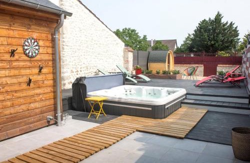 Checy House | Maison de Ville avec Spa et Sauna près d'Orléans - FR-1-590-547