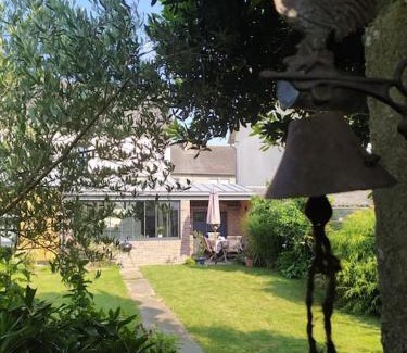 Saint-Brieuc House | Maison de ville entièrement rénovée avec jardin