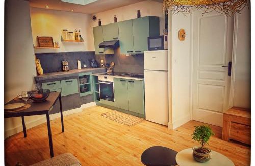 Villeneuve-les-Avignon House | Maison des garçons