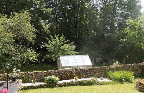 Menou House | Maison des oiseaux