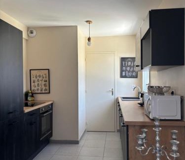 Pont-de-L'Arche House | Maison Design entre Paris, Deauville et Rouen