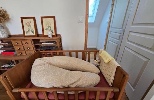 Notre-Dame-du-Hamel House | Maison en brique calme, nature, confort