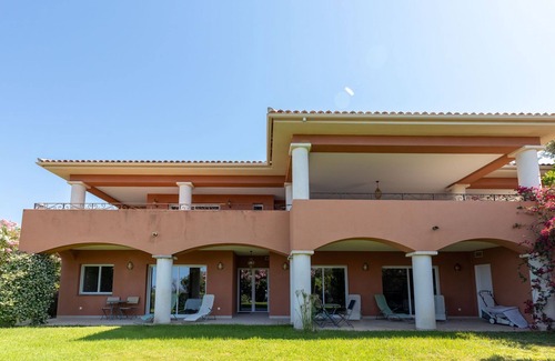 Albitreccia House | Maison Face à la mer Dans Environnement Calme
