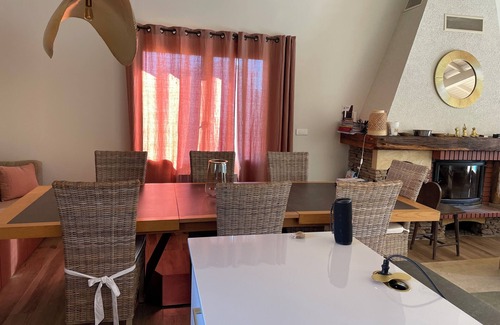 Mercenac House | Maison Facile à Vivre Jolie vue sur les Montagnes Avec Piscine Animaux Bienvenus