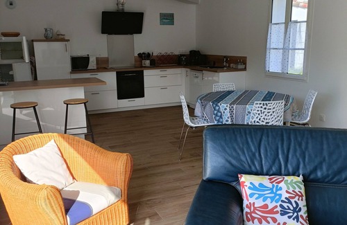 Le Bois-Plage-en-Re House | Maison Familiale 4 Personnes au Bois Plage