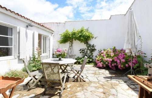 Les Portes-en-Re House | Maison familiale accueillante aux Portes-en-Ré, proche centre, grand jardin, terrasse, WiFi - FR-1-434-67