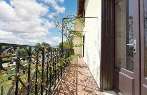 Aspres-sur-Buech House | Maison familiale accueillante à Aspres-sur-Buëch avec balcon