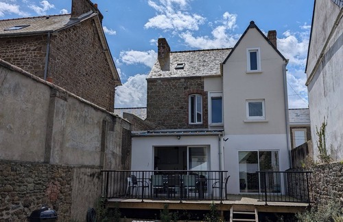 Rocabey - Alsace - Gare House | Maison Familiale, Saint-malo, 5 Chambres 10 Couchages, Tout à Pied