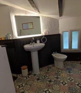 Moutiers-les-Mauxfaits House | Maison 3 chambres, bourg de Moutiers