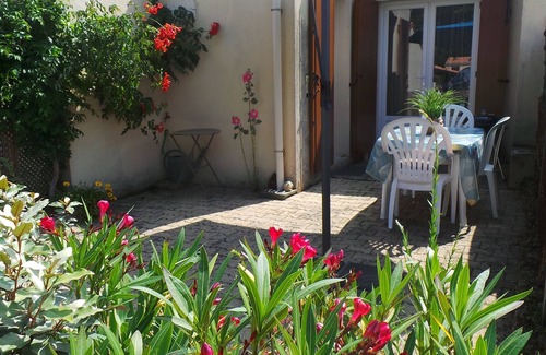 Saint-Georges-de-Didonne House | Maison 6 Pers. 900m Plage St Georges de Didonne