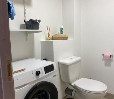 Chamboulive Apartment | Maison Gîtes de l'étang caché