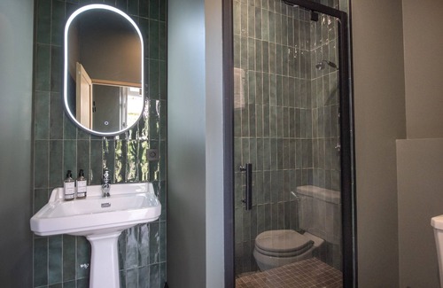 Saint-Lazare-Les Avenues House | Maison Héronnière