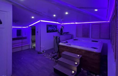 Lavaurette House | Maison Hobbit Piscine, Spa et Hammam proche des Gorges de l'Aveyron