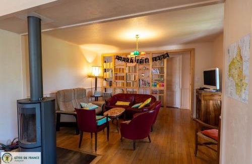 Laissac House | Maison indépendante avec parc privé à Laissac