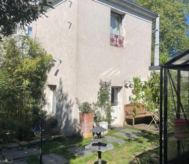 Saint-Jacques - Pirmil House | Maison indépendante cosy avec terrasse privée - La Laiterie