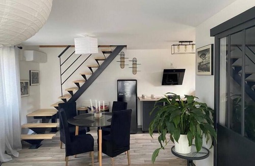 Peyssies House | Maison Independante Avec Jardin et Accès Piscine