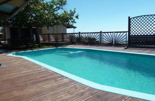 Sainte-Clotilde House | Maison Joss Villa