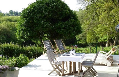 Saint-Etienne-en-Cogles House | Maison la Boulangerie in Saint-Étienne-en-Coglès