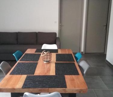 Cremeaux House | Maison Lulalilo