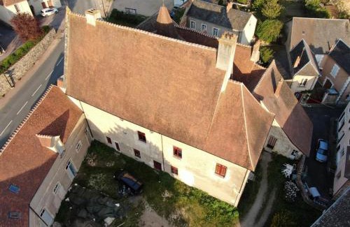 Herisson Apartment | Maison médiévale au cœur du village, idéale pour 4 pers. - FR-1-489-29