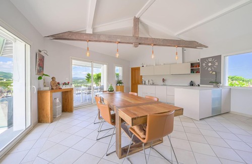 Urrugne Villa | Maison Madalena Avec Studio Independent, Urrugne, France