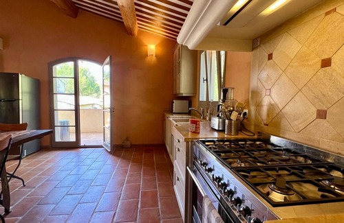 Pont Royal House | Maison Marie: Provençal Elegance on the Pont Royal Golf Course
