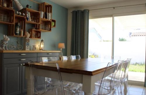 Saint-Pierre-d'Oleron House | Maison neuve 8 pers. avec terrasse, 600m de la plage, La Cotinière, Saint-Pierre-d'Oléron - FR-1-246A-185