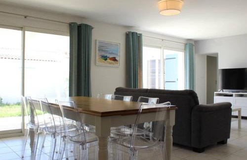 Saint-Pierre-d'Oleron House | Maison neuve 8 pers. avec terrasse, 600m de la plage, La Cotinière, Saint-Pierre-d'Oléron - FR-1-246A-185