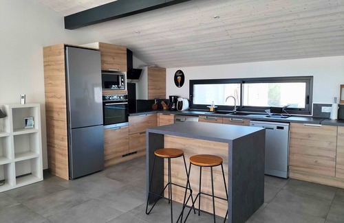 Lacanau-Ocean House | Maison Neuve sur Pilotis Située à L'entrée de Lacanau-océan