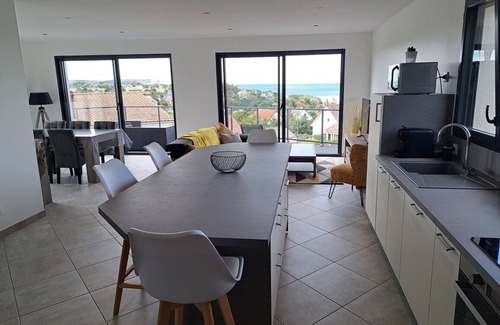 Mesnil-Val-Plage House | Maison Neuve, Vue Mer Panoramique, 6 Personnes, 3 Chambres, Parking