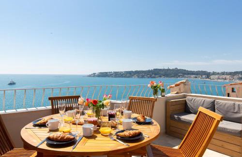 Antibes Old Town Villa | MAISON PICASSO - Jacuzzi, vue, terrasse for 6