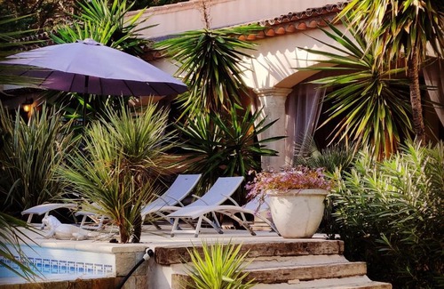 Grimaud Bed & Breakfast | Maison Prestige Saint Tropez by Roberto Geissini