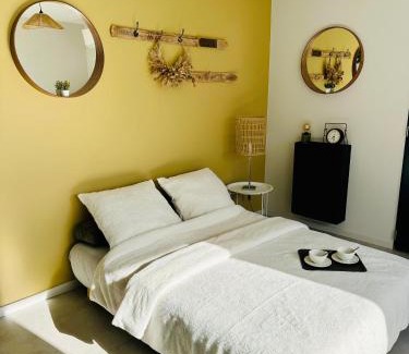 Saint-Victor-la-Coste Apartment | Maison, privative, lumineuse, suréquipée terrasse et parking