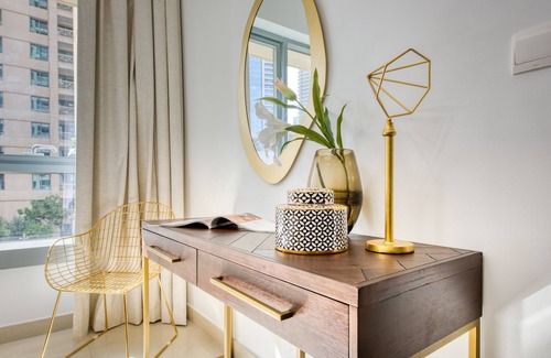 Downtown Dubai House | Maison Privee - Radiant Urban Retreat with Iconic Burj Khalifa Vws