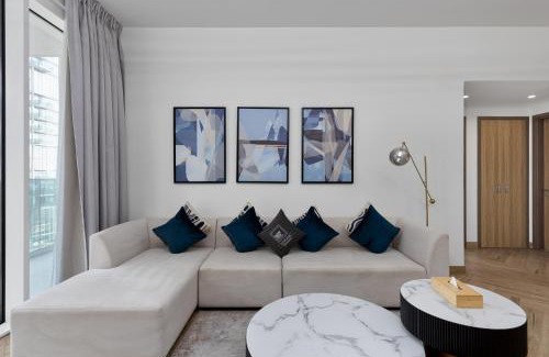 Bur Dubai Apartment | Maison Privee - Urban Parkside Living near the Iconic Dubai Frame