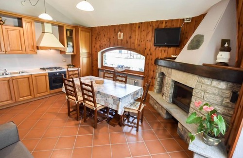 Barche Apartment | Maison Pro de Solari by Interhome