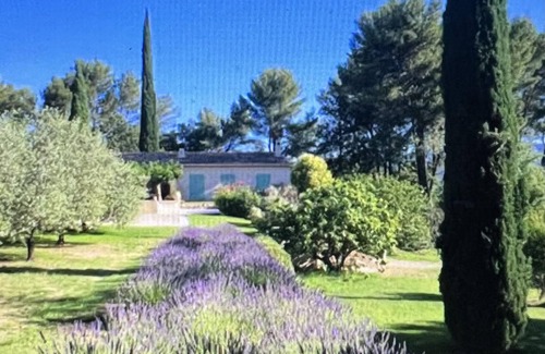 Fuveau House | Maison Provençale - Piscine à Débordement