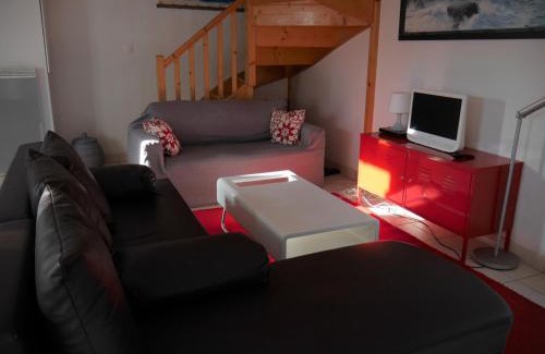 Sauzon House | Maison récente à 600m de la plage avec jardin et terrasse, près de Sauzon - FR-1-418-212