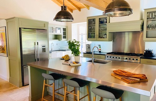 Roques Villa | Maison Roques - Six Bedroom Villa, Sleeps 12