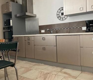 Argentat Apartment | maison rurale rez de chaussée