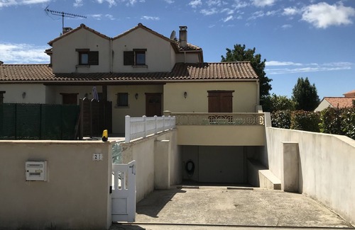 Saint-Vincent-sur-Jard House | Maison Saint Vincent Sur Jard