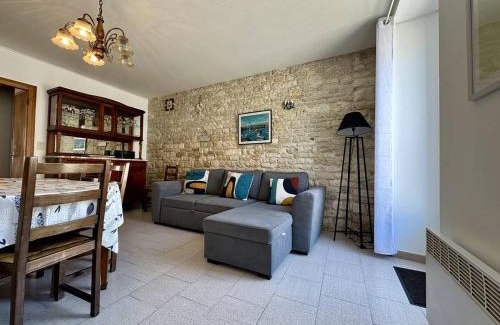 Cheray House | Maison spacieuse à Saint-Georges-d'Oléron, 7 couchages, proche commerces, jardin et barbecue - FR-1-246A-328