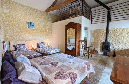 Val-des-Vignes House | Maison spacieuse avec piscine chauffée, jardin clos, terrasses, cheminée, et équipements bébé inclus. - FR-1-653-183