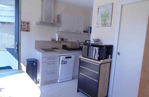 Rotheneuf-Le Pont Apartment | Maison studio neuf pour 2 personnes, vue mer, 80 m de la plage