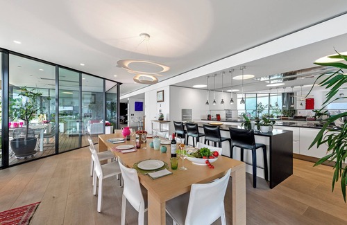 Paradiso Villa | Maison Sur l'Eau, Paradiso (Lugano), Switzerland