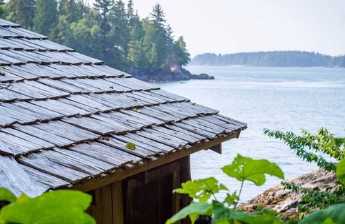 Tofino House | Maison Tofino - Oceanfront Home Steps to Downtown