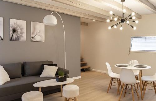 Inzinzac-Lochrist Apartment | Maison tout équipée! Avec SALLE DE CINÉMA!