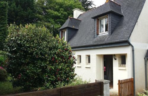 St.-Martin-des-Champs House | Maison trois chambres en impasse