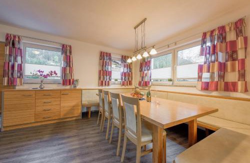 Am Feuersang House | Maisonette Haus Amade