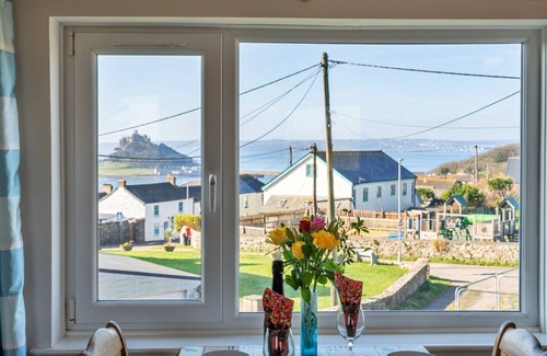 Marazion House | Maisonette in Marazion with St Michael's View